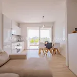 Salis Apartment *